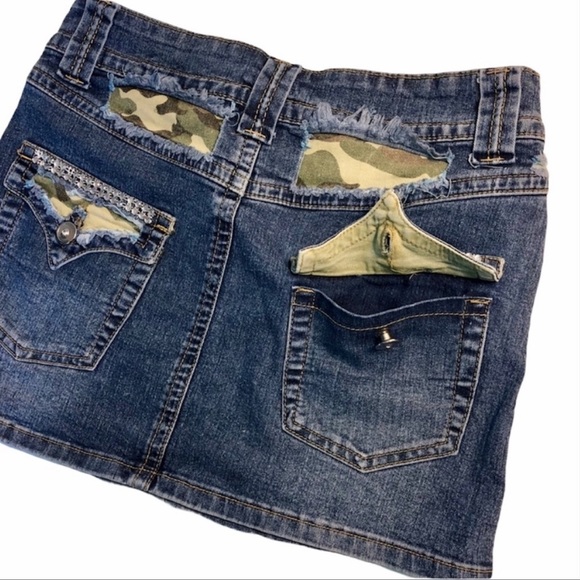 Ripped Jean Army Women’s Mini Skirt with Faux Diamond Studs Size 5 (fits small) - Picture 2 of 9